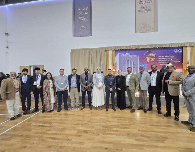 MÜSİAD UK Attends Ahmadiyya Muslim Association UK Iftar Programme